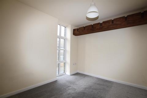 1 bedroom apartment to rent, Albert Road, Queensbury, Bradford