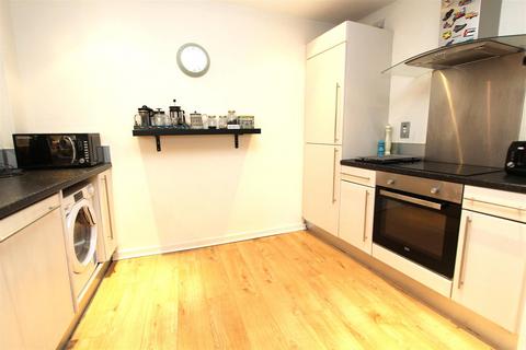 2 bedroom flat for sale - SANTORINI, City Island, Gotts Road, Leeds
