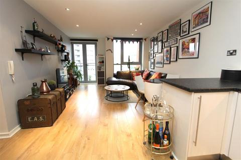 2 bedroom flat for sale, SANTORINI, City Island, Gotts Road, Leeds
