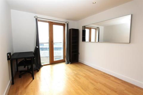1 bedroom flat to rent - McClintock House, Clarence Dock