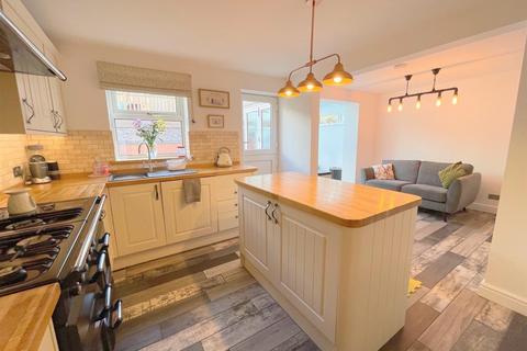 29 Mountside Gardens, Leek, ST13 6ND