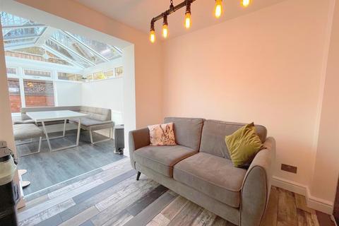 29 Mountside Gardens, Leek, ST13 6ND