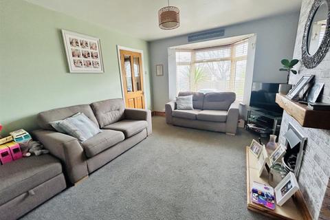 3 bedroom semi-detached house for sale, Cavalry Crescent, Eastbourne BN20