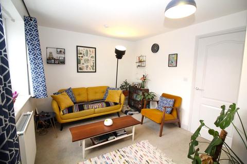 2 bedroom flat for sale - Courtfield Grove, Fishponds, Bristol