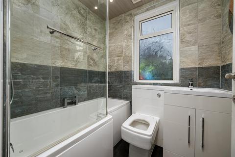 93 Americanmuir Road, Dundee, DD3 9AJ