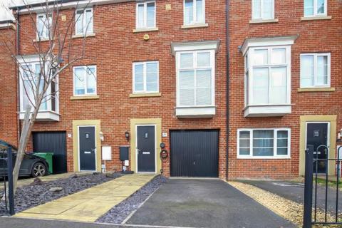 4 bedroom house for sale, Molyneux Square, Peterborough PE7