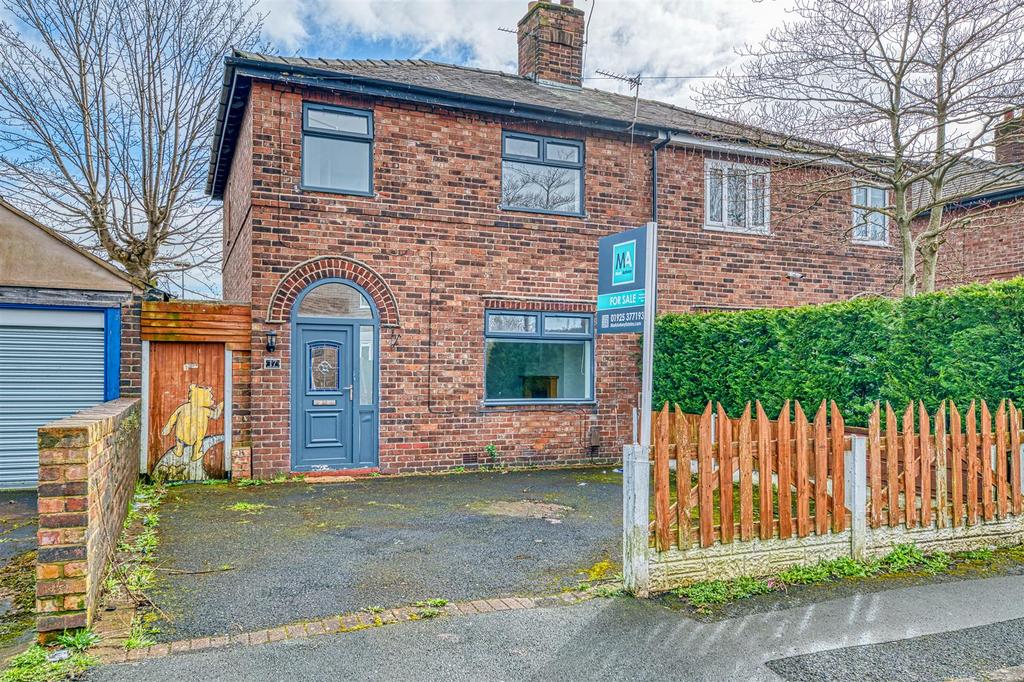 Mort Avenue, Latchford, Warrington 3 bed semidetached house £200,000