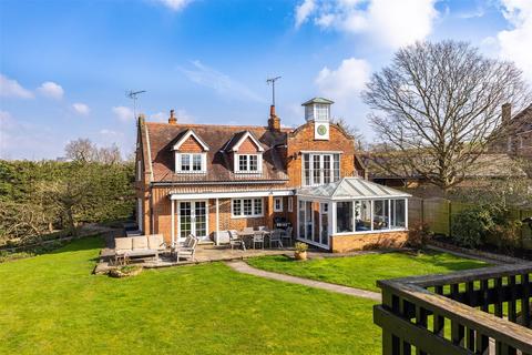 4 bedroom detached house for sale, Fernhall Lane, Upshire