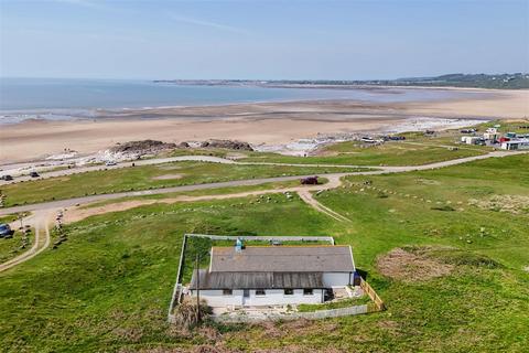 4 bedroom detached bungalow for sale, Channel View, Ogmore-By-Sea, Vale Of Glamorgan, CF32 0QA