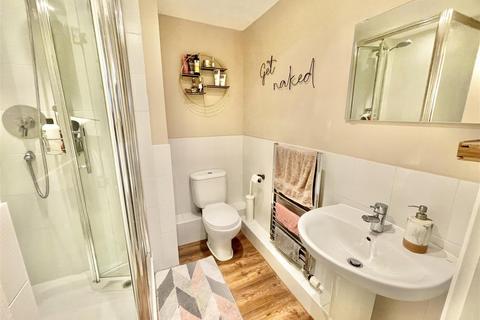 5, Kings Place North Drive, Hatfield, AL9 5EG