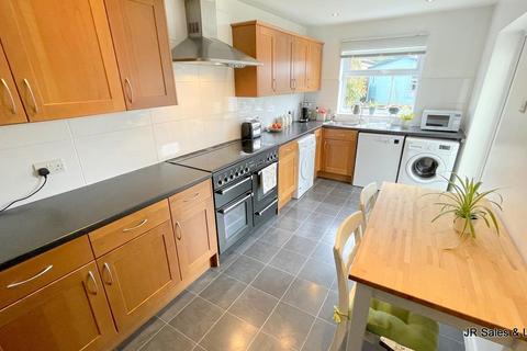 4 bedroom end of terrace house for sale, Goffs Lane, Goffs Oak