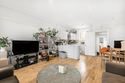 3 bedroom flat to rent, Railton Road, SE24