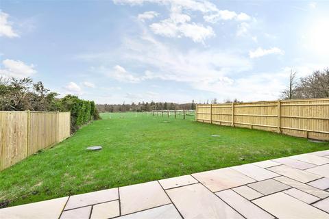 4 bedroom detached house for sale, The Green, Catsfield, Battle
