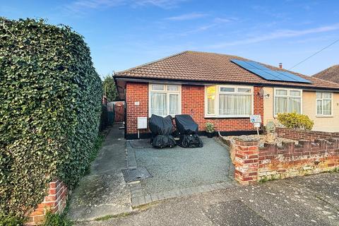 1 Beaumont Avenue, Brightlingsea, Colchester, CO7 0NG
