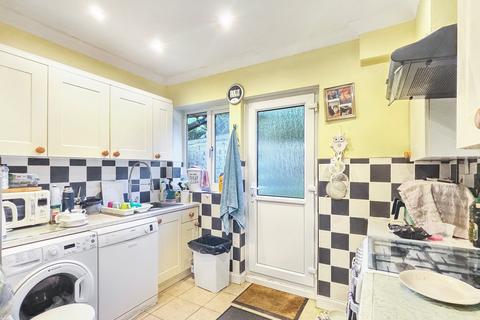 1 Beaumont Avenue, Brightlingsea, Colchester, CO7 0NG