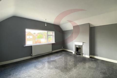 3 bedroom end of terrace house for sale, Winster Drive, Leicester LE4