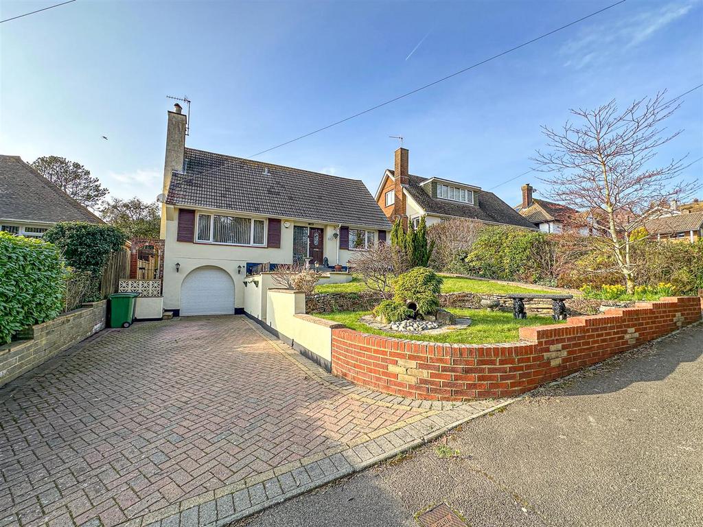 The Byeway, Hastings 4 bed detached house for sale £525,000