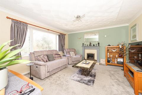 4 bedroom detached house for sale, The Byeway, Hastings