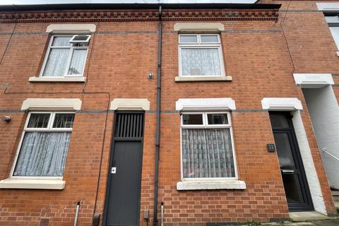 3 bedroom terraced house for sale, Dronfield Street, Highfields LE5