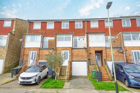 3 bedroom terraced house for sale, Park Crescent, Hastings