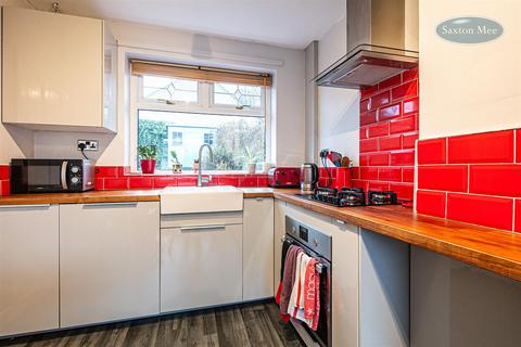 27 Moorsyde Crescent, Sheffield, S10 1QJ