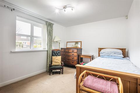 2 bedroom flat for sale, 48 St. Francis Close, Crosspool, S10 5SX