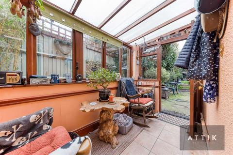 2 bedroom semi-detached house for sale, The Street, Haddiscoe