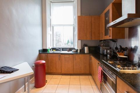 2 bedroom flat to rent - Coates Gardens, Edinburgh