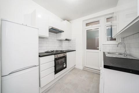 2 bedroom apartment to rent - Hibbert Road, London E17