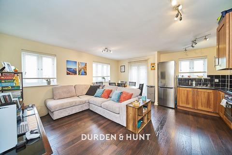 Flat 3, Thyme Court, 109 Whitchurch Road, Romford, RM3 9EG