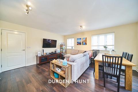 Flat 3, Thyme Court, 109 Whitchurch Road, Romford, RM3 9EG