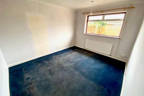 10 Cunningham Way, Lowestoft, NR33 7DD