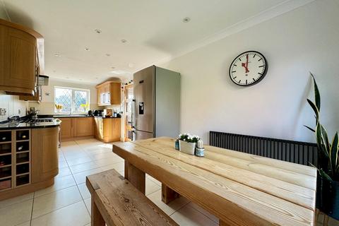 4 bedroom detached house for sale, Home Farm Close, East Hendred, Wantage, OX12