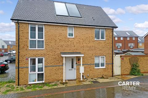 3 bedroom semi-detached house for sale, Colburn Way, Grays, RM16