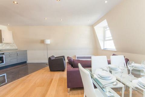 3 bedroom penthouse to rent, Grace Lodge, London E5