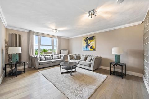 3 bedroom apartment to rent, St John&#39;s Wood Park, London NW8
