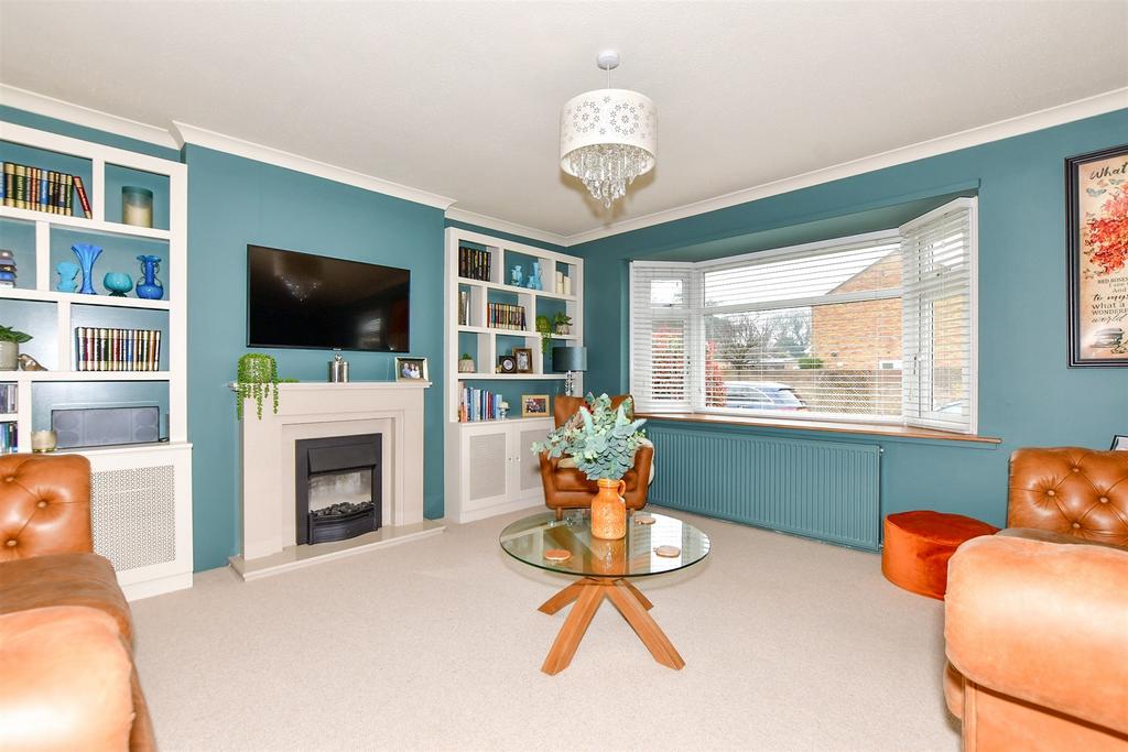 Harrow Dene, Broadstairs, Kent 3 bed detached house for sale £535,000