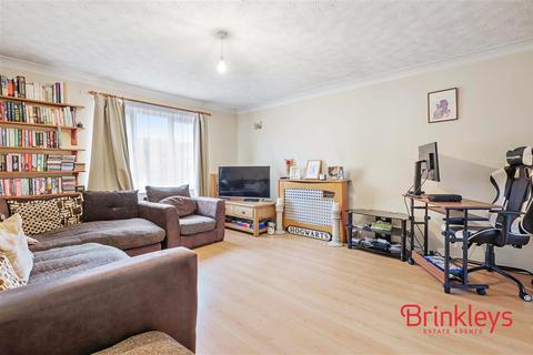 173 Kipling Drive, London, SW19 1TN