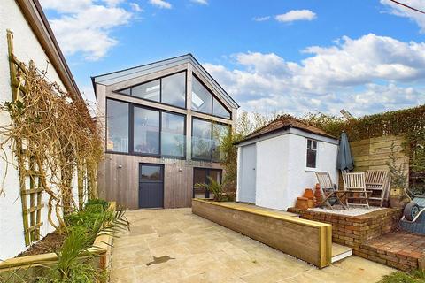 6 Arundel Terrace, Bude, EX23 8LS