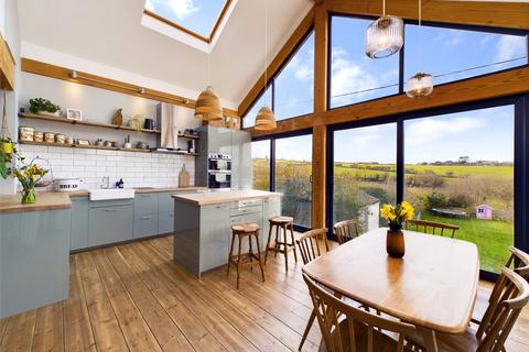 6 Arundel Terrace, Bude, EX23 8LS