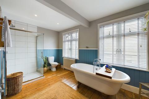 6 Arundel Terrace, Bude, EX23 8LS