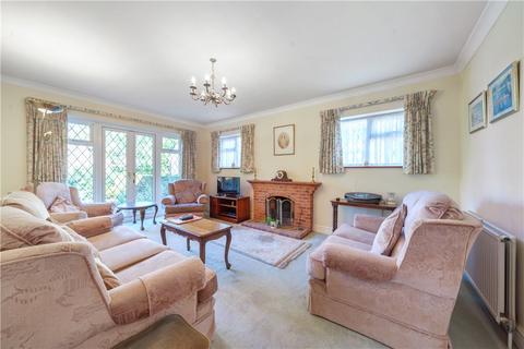 4 bedroom detached house for sale - Ducks Hill Road, Northwood, Middlesex