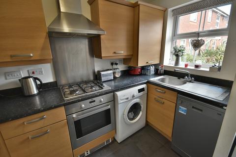 2 bedroom terraced house for sale - Coleman Road, Brymbo, Wrexham, LL11