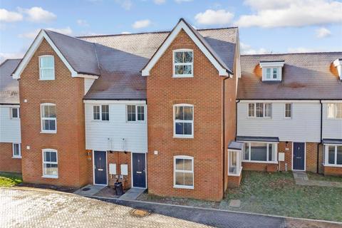 4 bedroom terraced house for sale - Old Port Place, New Romney, Kent