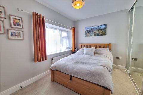 2 bedroom flat for sale, Marion Crescent, Poverest, Kent, BR5