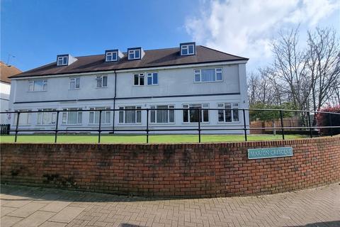 2 bedroom flat for sale, Marion Crescent, Poverest, Kent, BR5