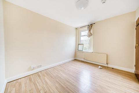 4 bedroom terraced house for sale, Bedfont High Street,  Hounslow,  TW14