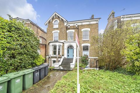 Flat 2, 28 Manor Park, London, SE13 5RN