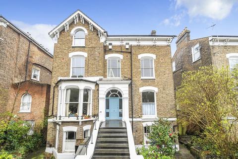 Flat 2, 28 Manor Park, London, SE13 5RN