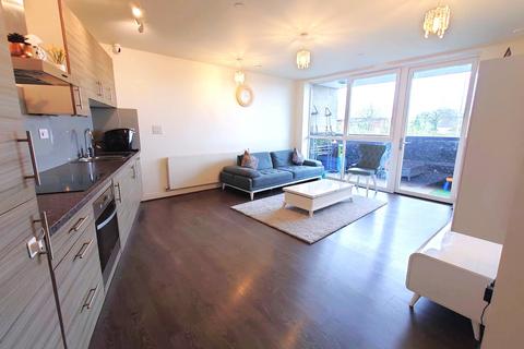 2 bedroom apartment for sale, Blyth Road, Hayes, Greater London, UB3